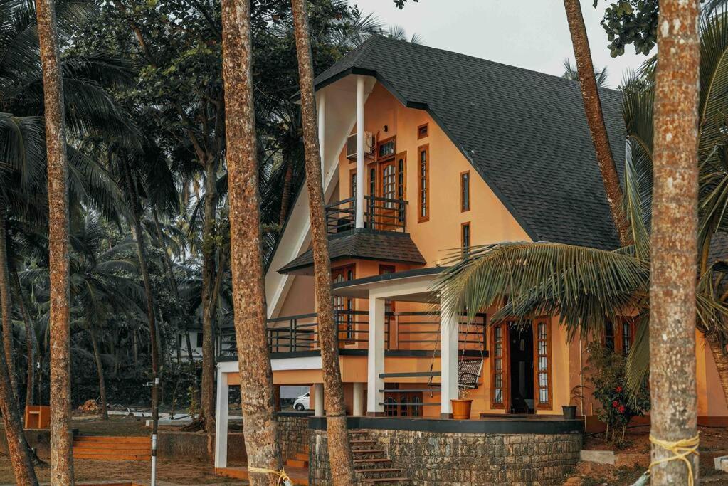 Baywatch By Grha - A Picturesque Beachfront Villa Kozhikode Dış mekan fotoğraf