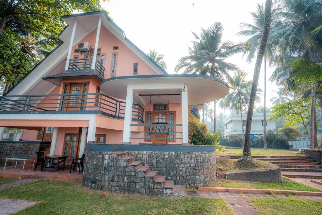 Baywatch By Grha - A Picturesque Beachfront Villa Kozhikode Dış mekan fotoğraf